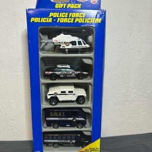1996 Hot Wheels Police Force Gift Pack vintage hot wheels